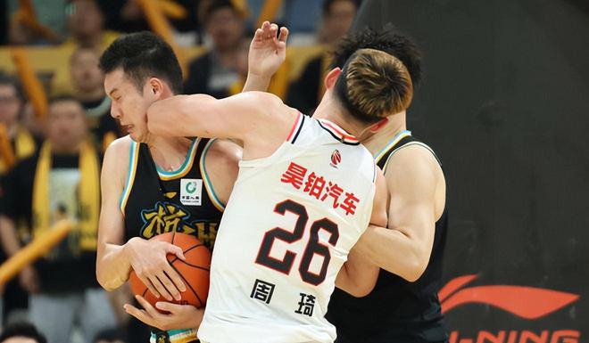 102-97！魔术客场送开拓者两连败 ！小瓦格纳轰23+5，艾顿空砍两双